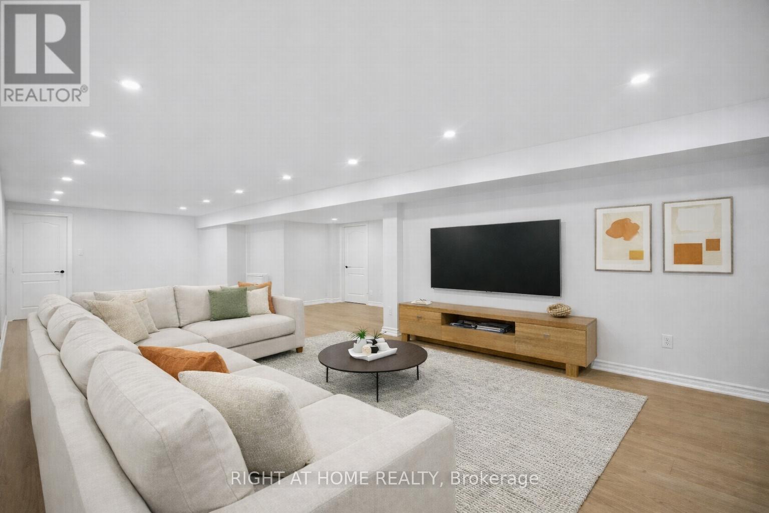 6859 Gracefield Drive, Mississauga, Ontario  L5N 6T6 - Photo 28 - W12683804