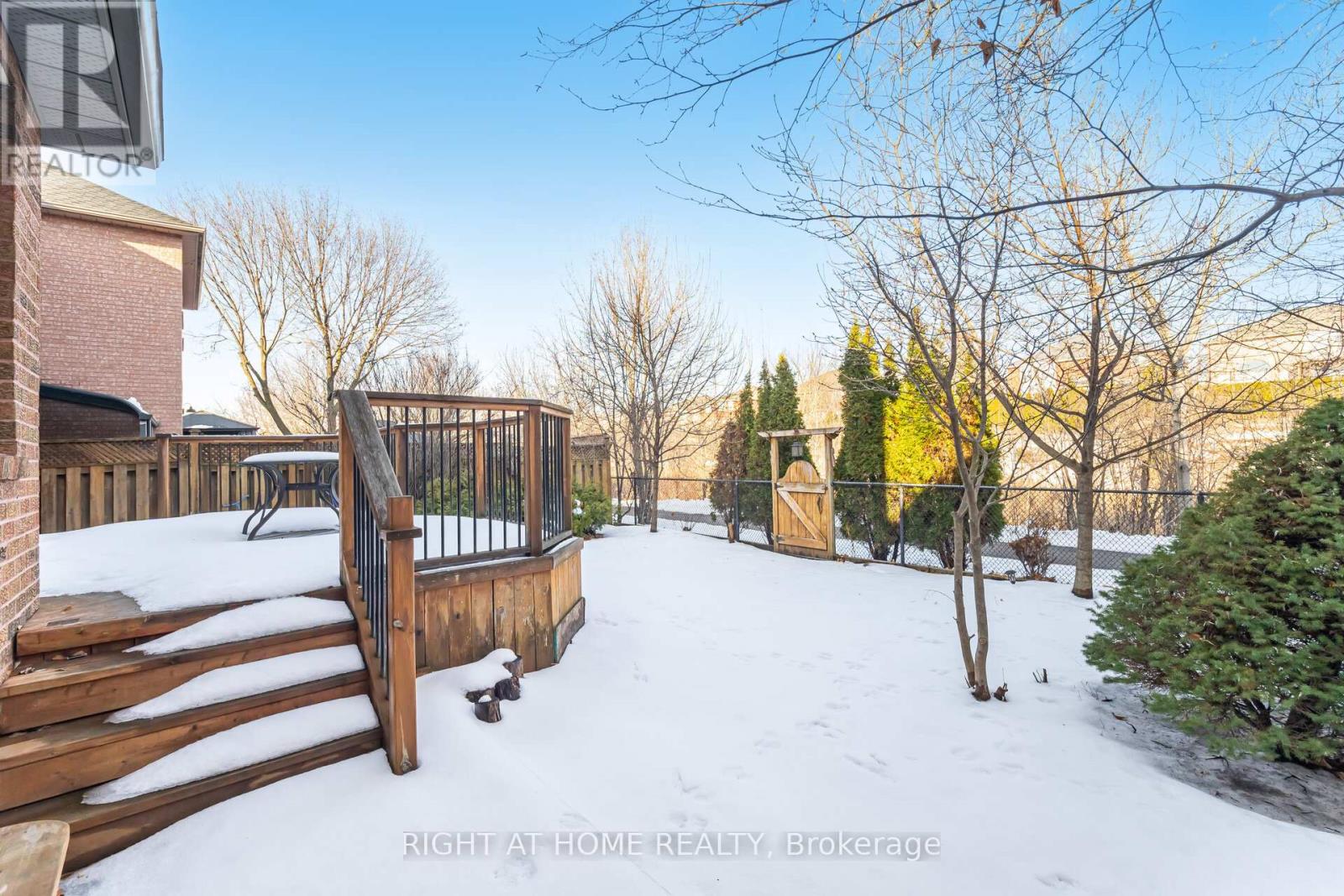 6859 Gracefield Drive, Mississauga, Ontario  L5N 6T6 - Photo 32 - W12683804