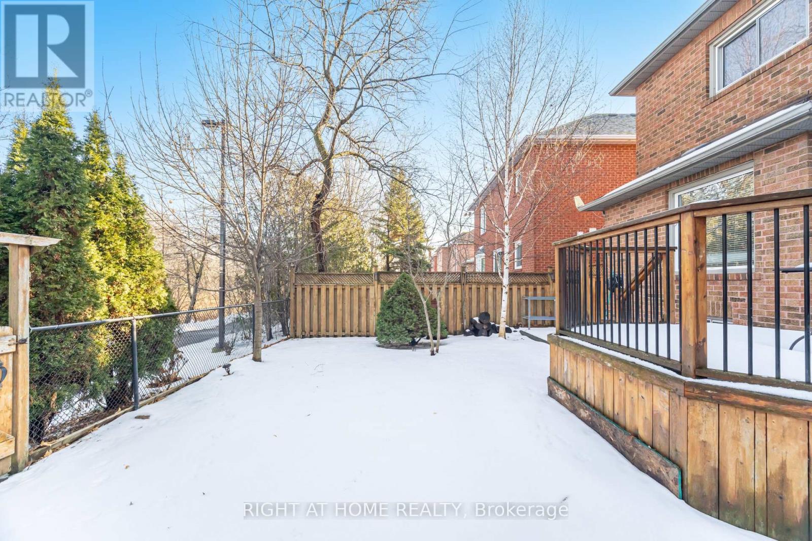 6859 Gracefield Drive, Mississauga, Ontario  L5N 6T6 - Photo 34 - W12683804