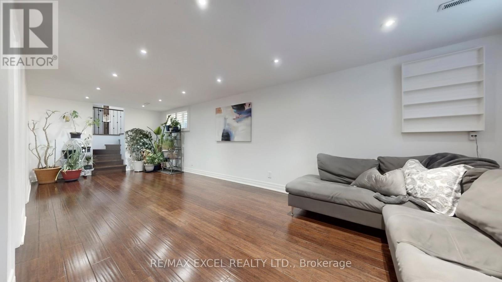 1849 Bonnymede Drive, Mississauga, Ontario  L5J 1E2 - Photo 43 - W12683810