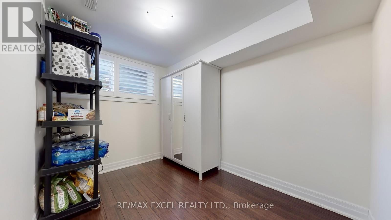 1849 Bonnymede Drive, Mississauga, Ontario  L5J 1E2 - Photo 45 - W12683810