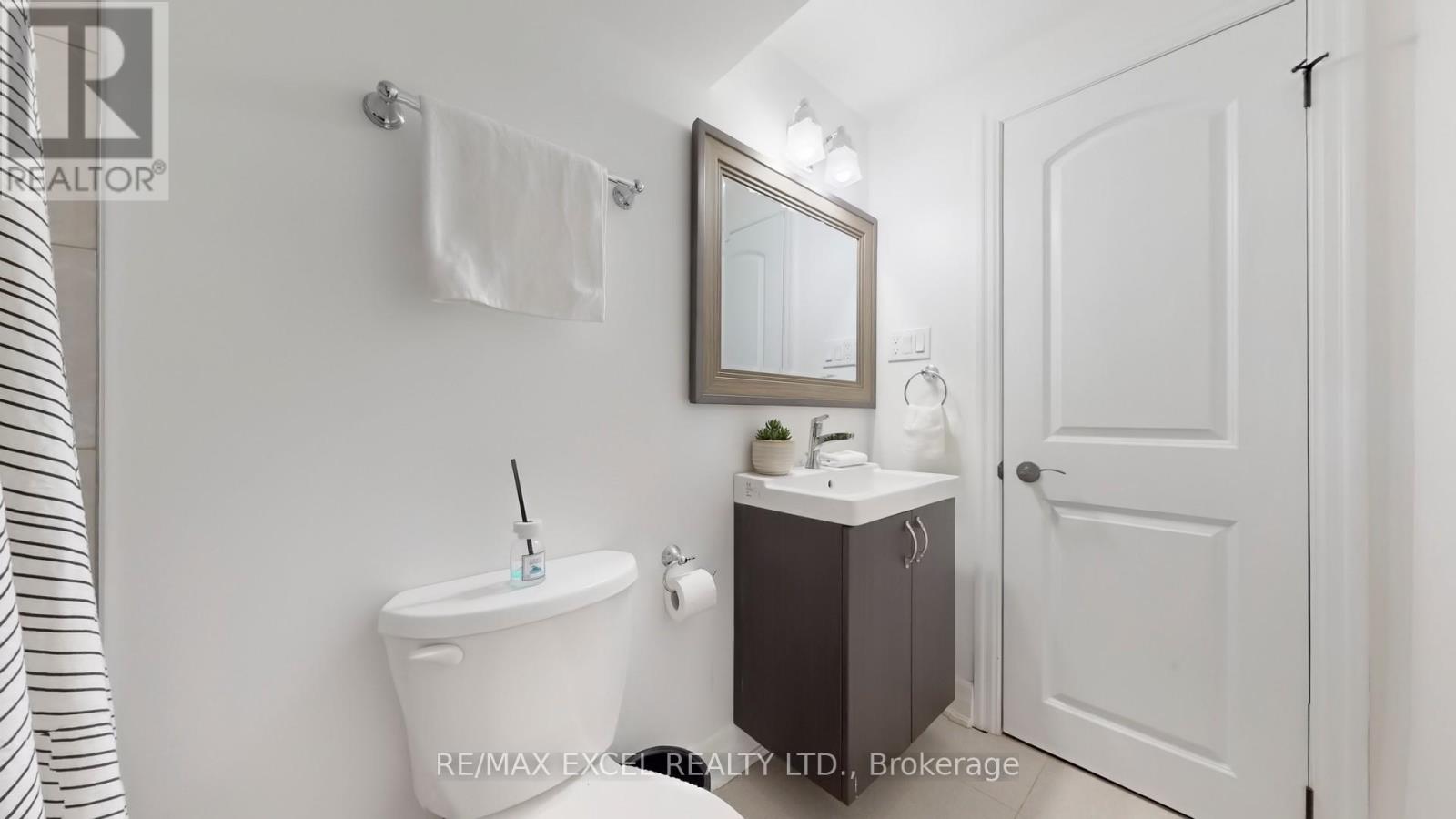 1849 Bonnymede Drive, Mississauga, Ontario  L5J 1E2 - Photo 47 - W12683810