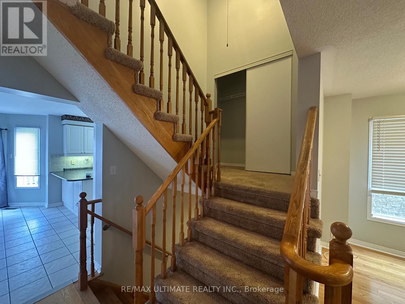 367 Van Kirk Drive, Brampton, Ontario  L7A 1T6 - Photo 13 - W12683862