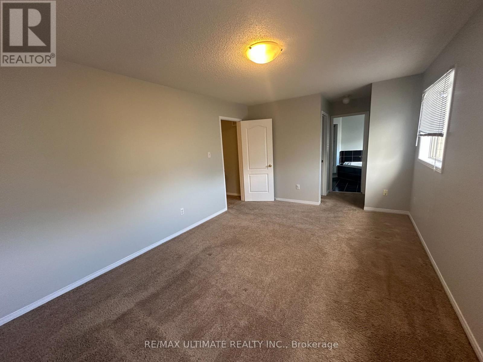 367 Van Kirk Drive, Brampton, Ontario  L7A 1T6 - Photo 15 - W12683862