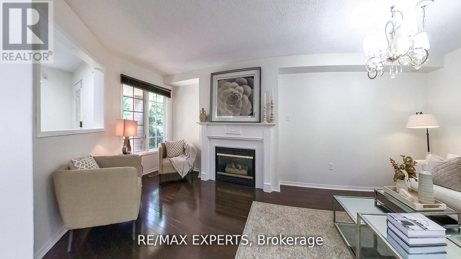 3211 Coralbean Place, Mississauga, Ontario  L5N 7C9 - Photo 10 - W12683868