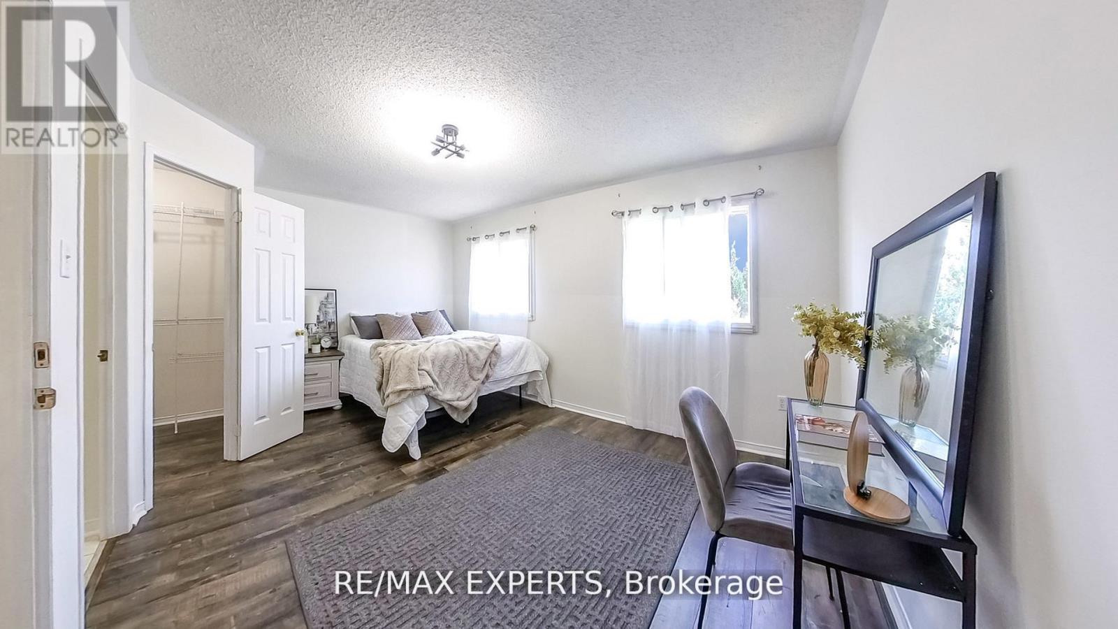 3211 Coralbean Place, Mississauga, Ontario  L5N 7C9 - Photo 18 - W12683868