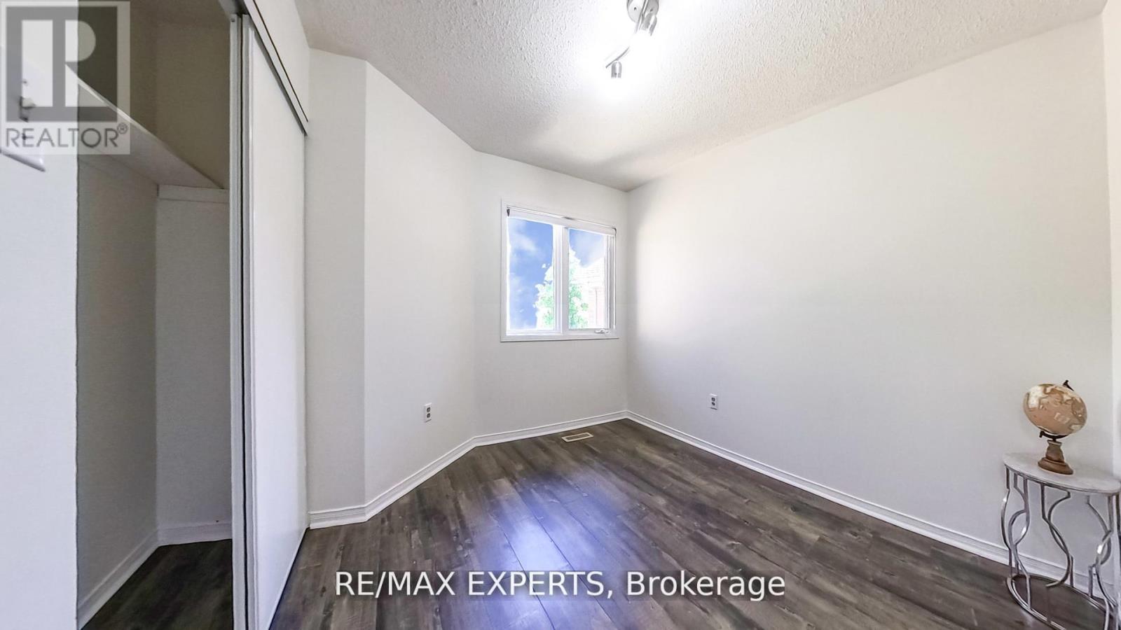 3211 Coralbean Place, Mississauga, Ontario  L5N 7C9 - Photo 26 - W12683868