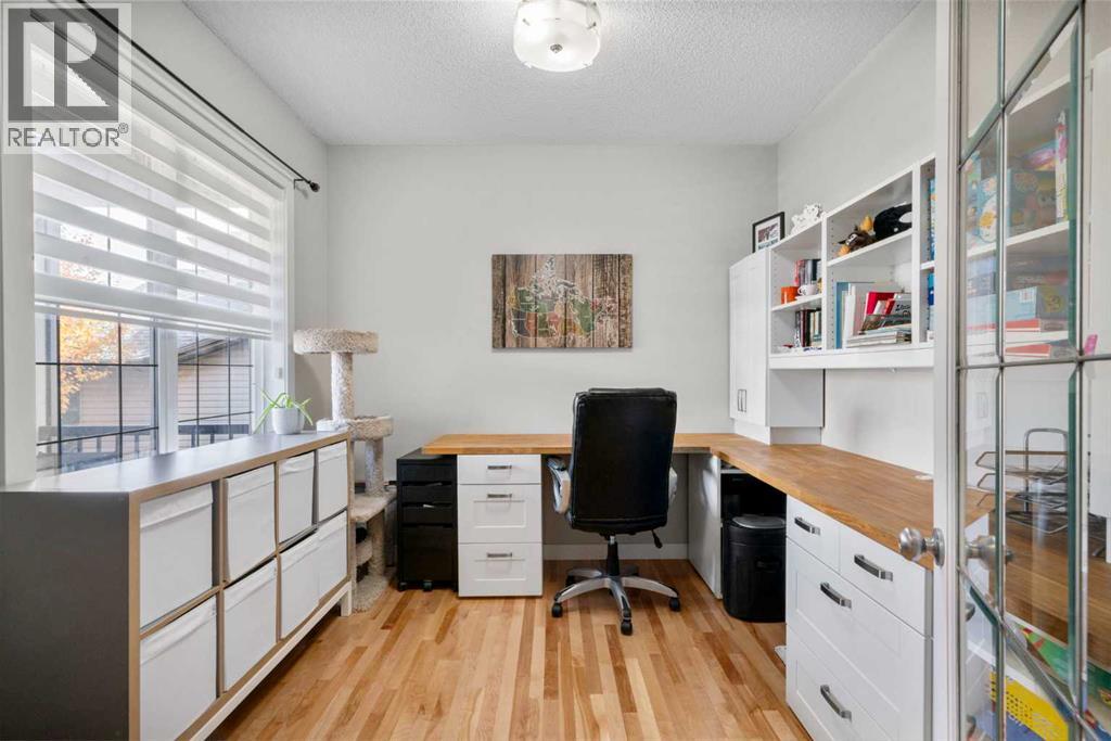 2581 Coopers Circle Sw, Airdrie, Alberta  T4B 3B7 - Photo 4 - A2266136