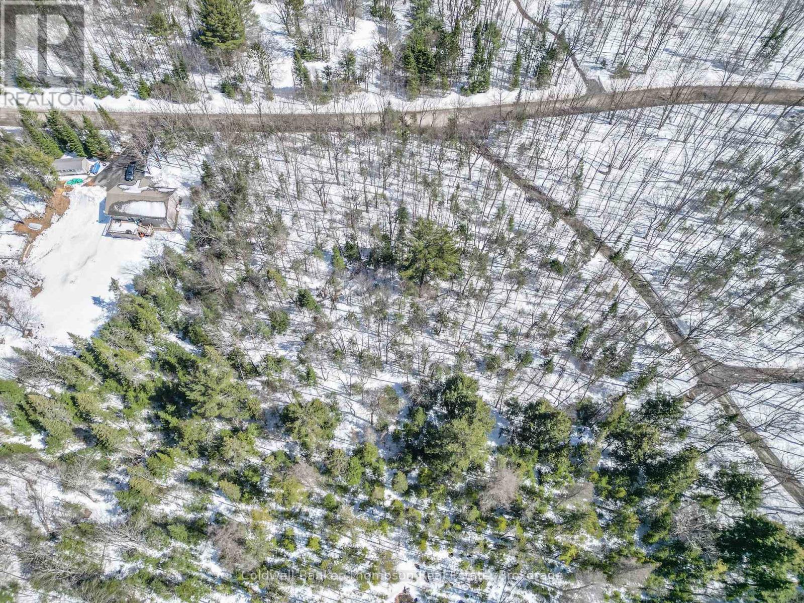 989 North Waseosa Lake Road, Huntsville, Ontario  P1H 2J4 - Photo 1 - X12683896