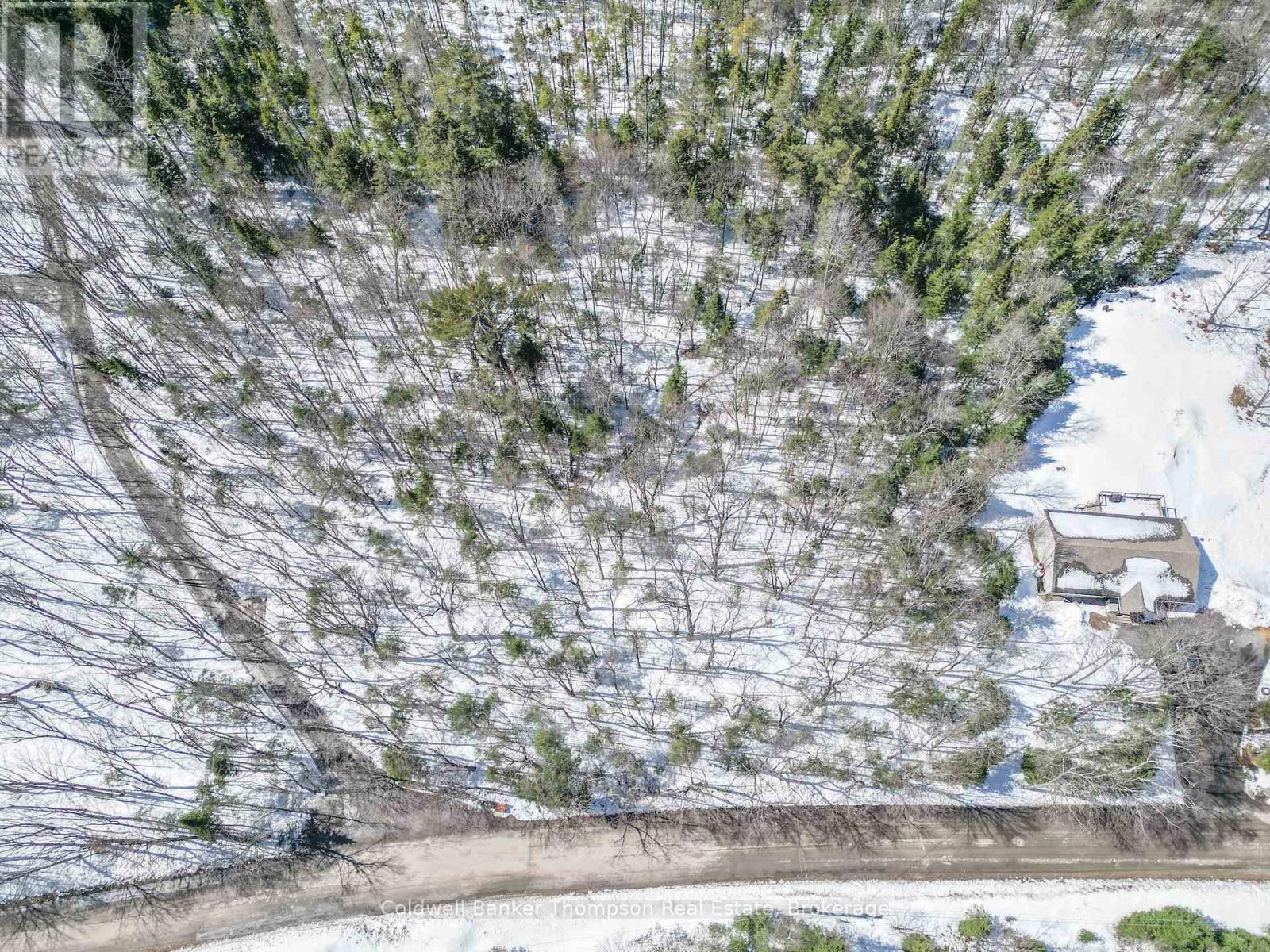 989 North Waseosa Lake Road, Huntsville, Ontario  P1H 2J4 - Photo 3 - X12683896