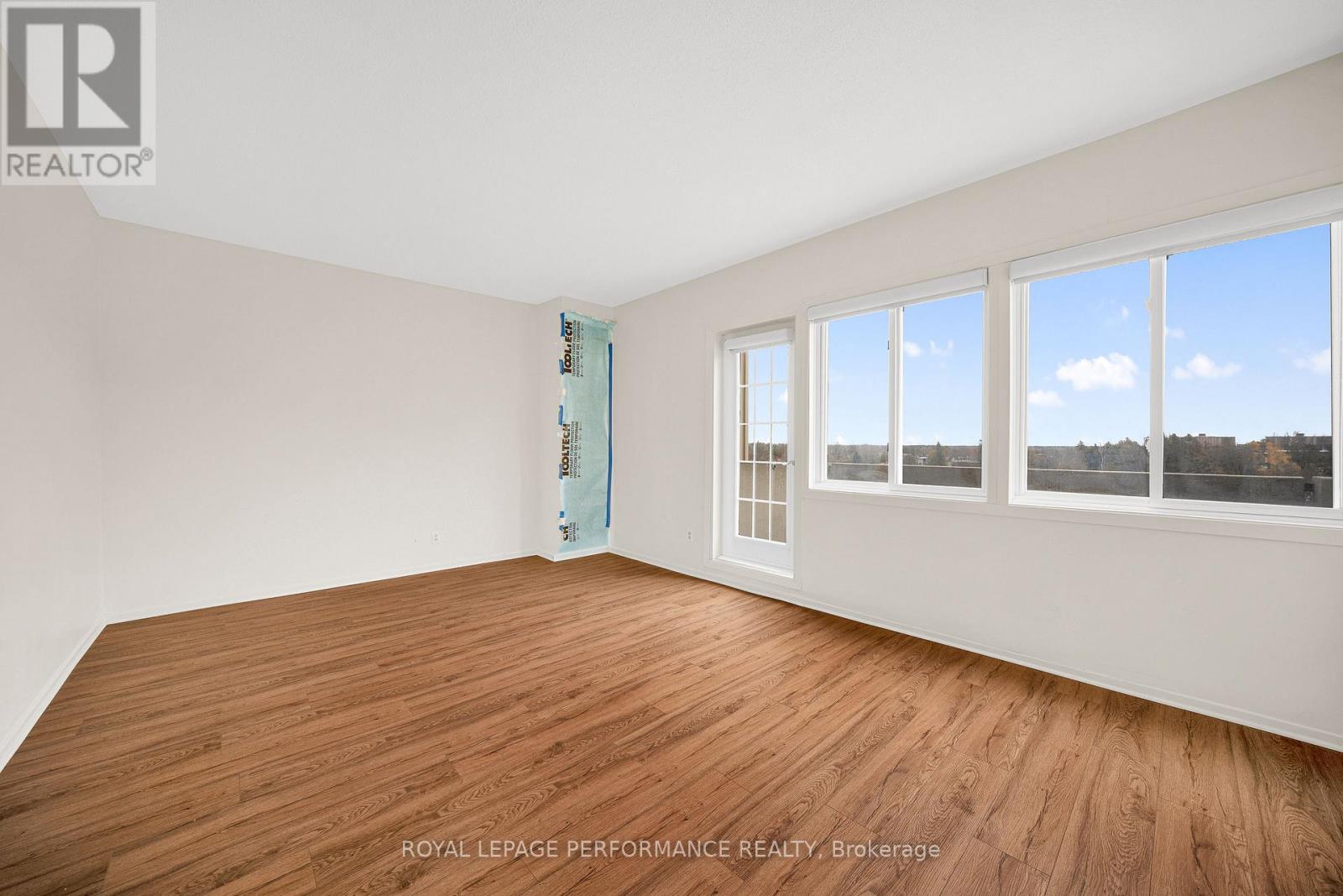 806 - 1599 Lassiter Terrace, Ottawa, Ontario  K1J 8R6 - Photo 23 - X12560992