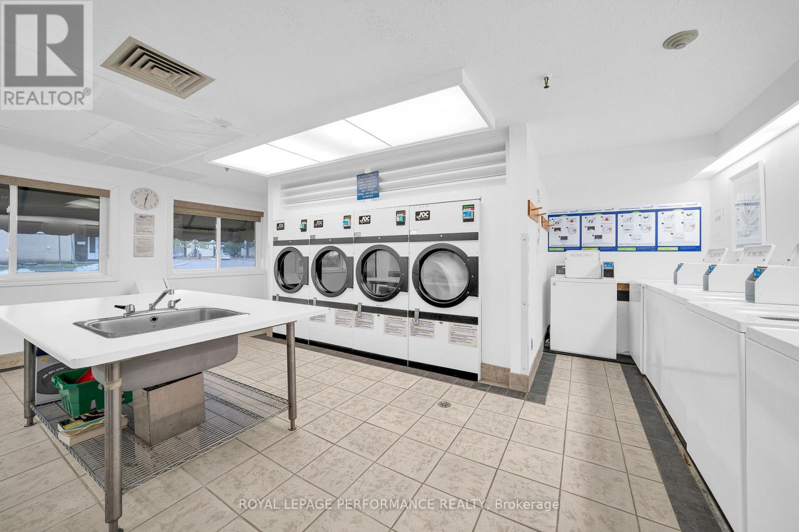 806 - 1599 Lassiter Terrace, Ottawa, Ontario  K1J 8R6 - Photo 38 - X12560992