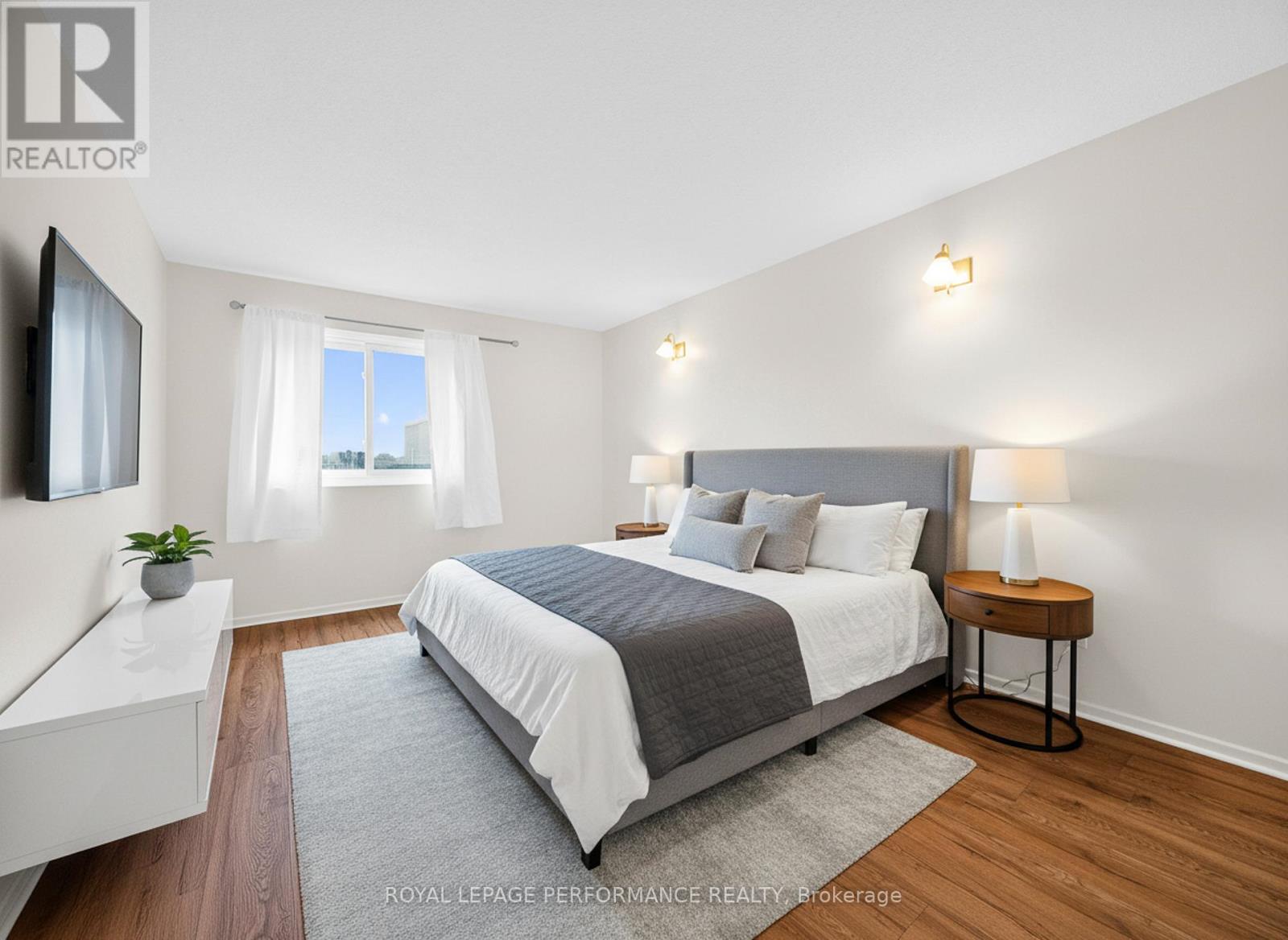 806 - 1599 Lassiter Terrace, Ottawa, Ontario  K1J 8R6 - Photo 8 - X12560992