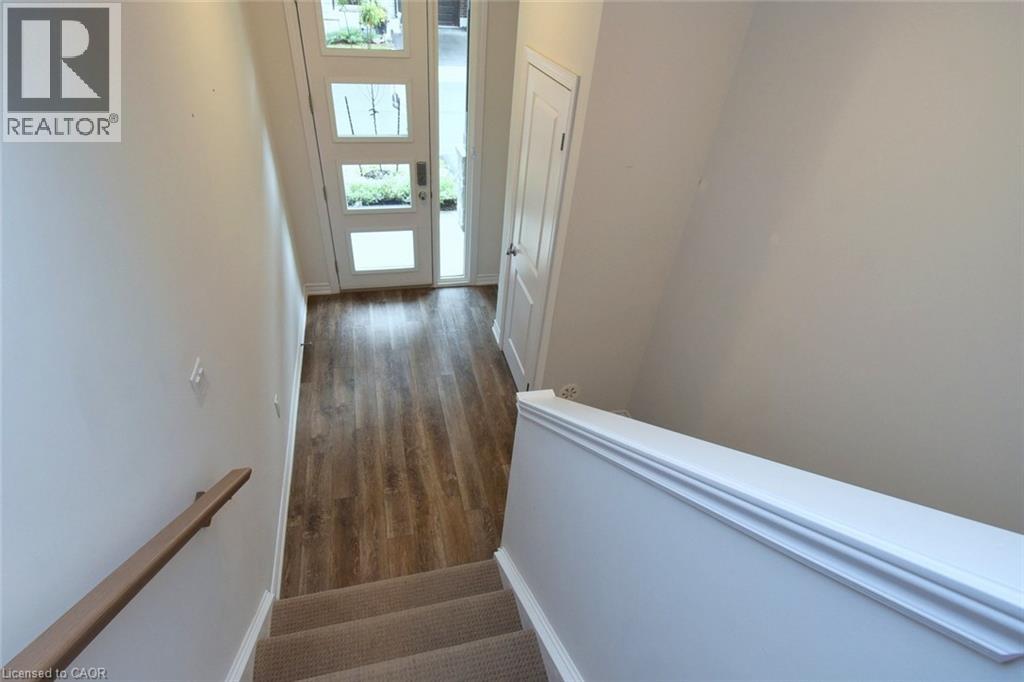 187 Wilson Street W Unit# 4, Ancaster, Ontario  L9G 1N4 - Photo 4 - 40782465