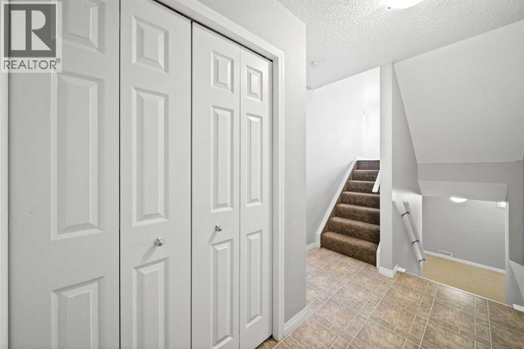 213 Copperfield Lane Se, Calgary, Alberta  T2Z 4T2 - Photo 14 - A2276698