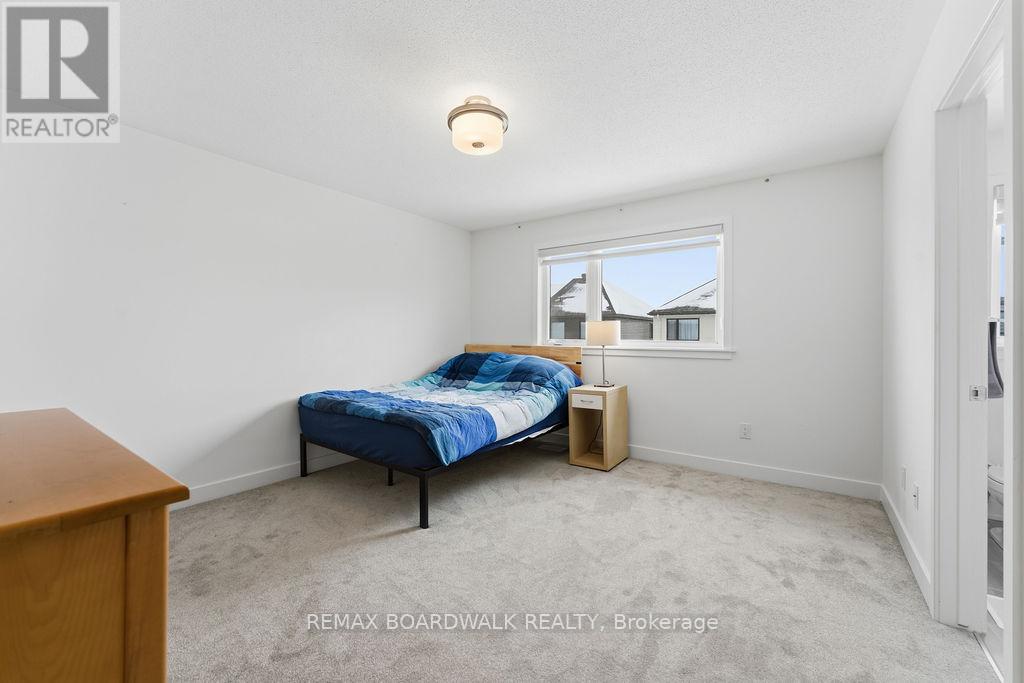 1016 Montelena Road, Ottawa, Ontario  K2S 2R8 - Photo 21 - X12683894