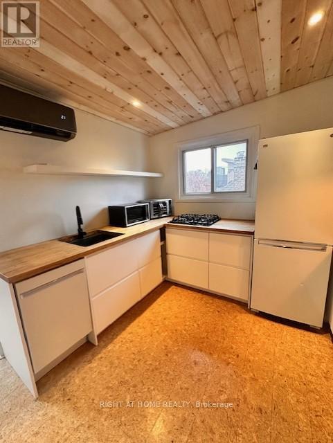 3rd Floor - 10 Borden Street, Toronto, Ontario  M5S 2M9 - Photo 11 - C12680754