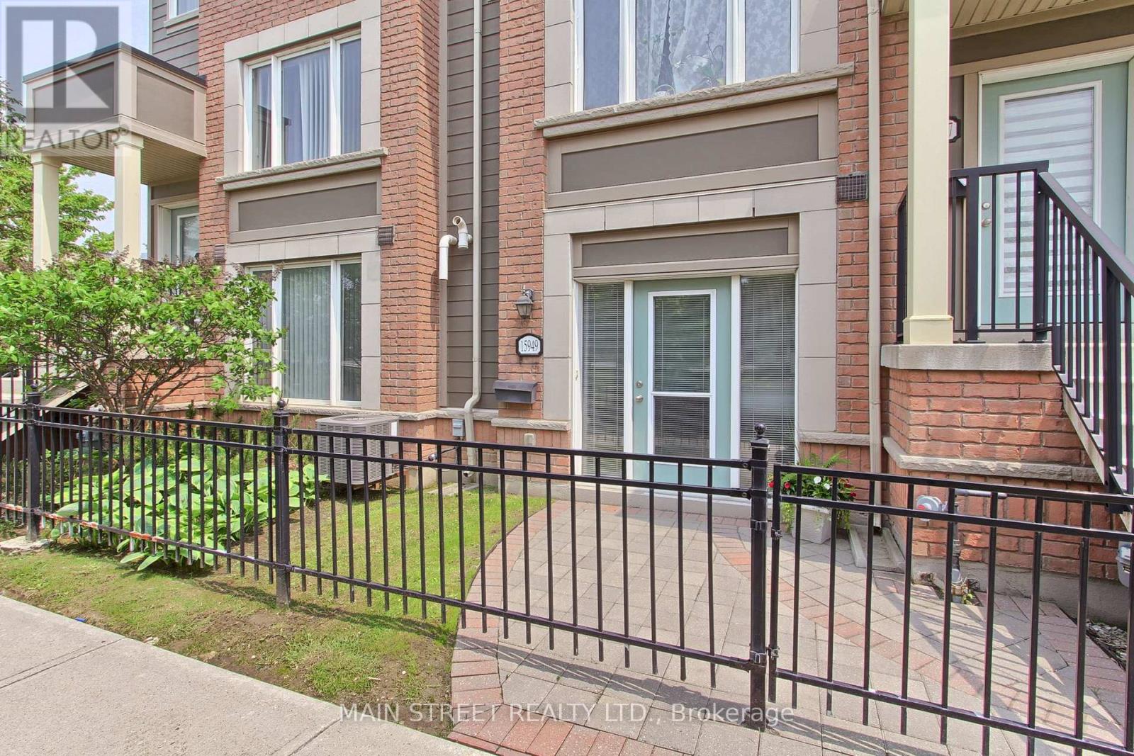 15949 Bayview Avenue, Aurora, Ontario  L4G 0S3 - Photo 4 - N12683578