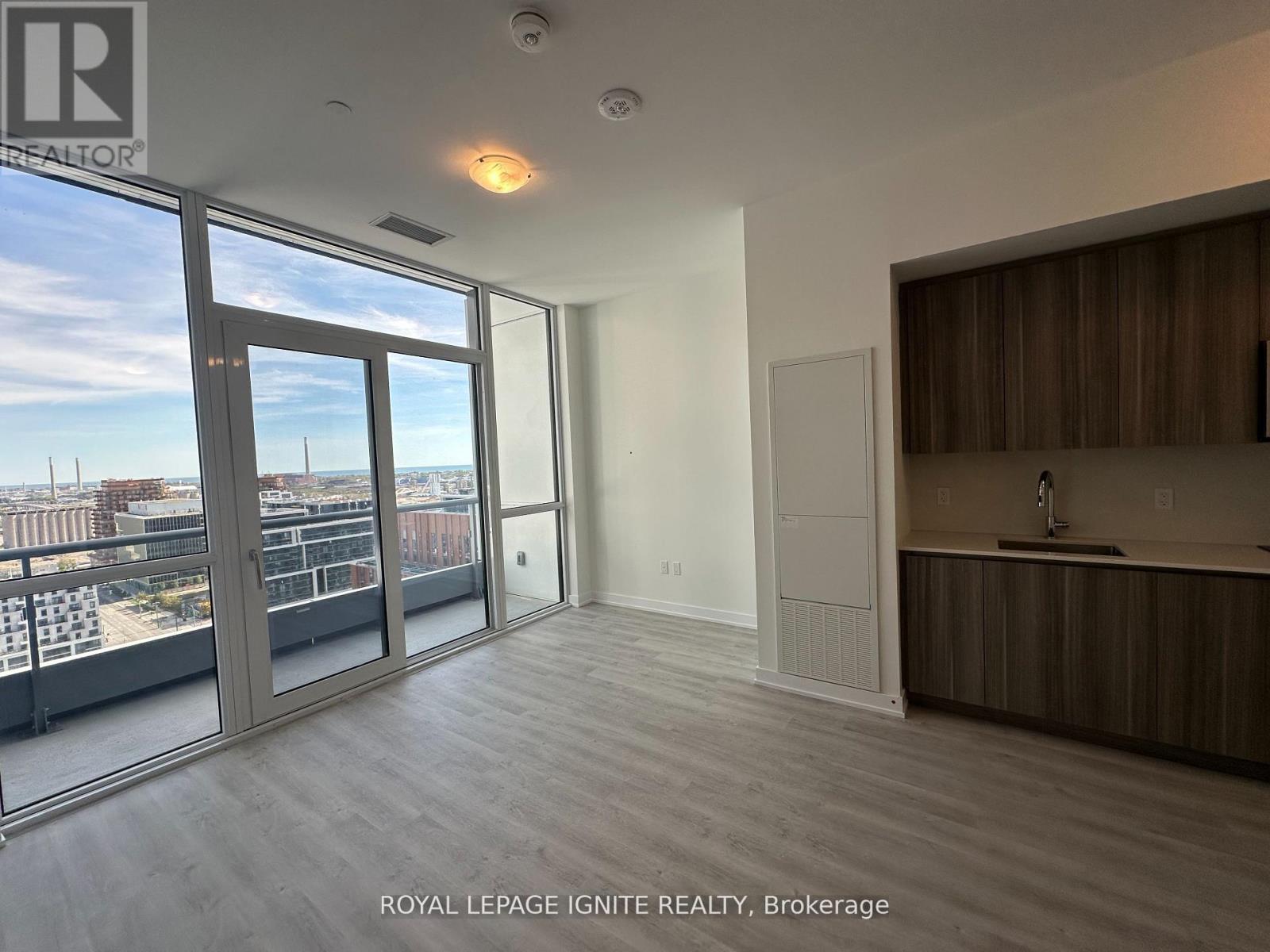 2108 - 15 Richardson Street, Toronto, Ontario  M5A 0Y5 - Photo 10 - C12683916