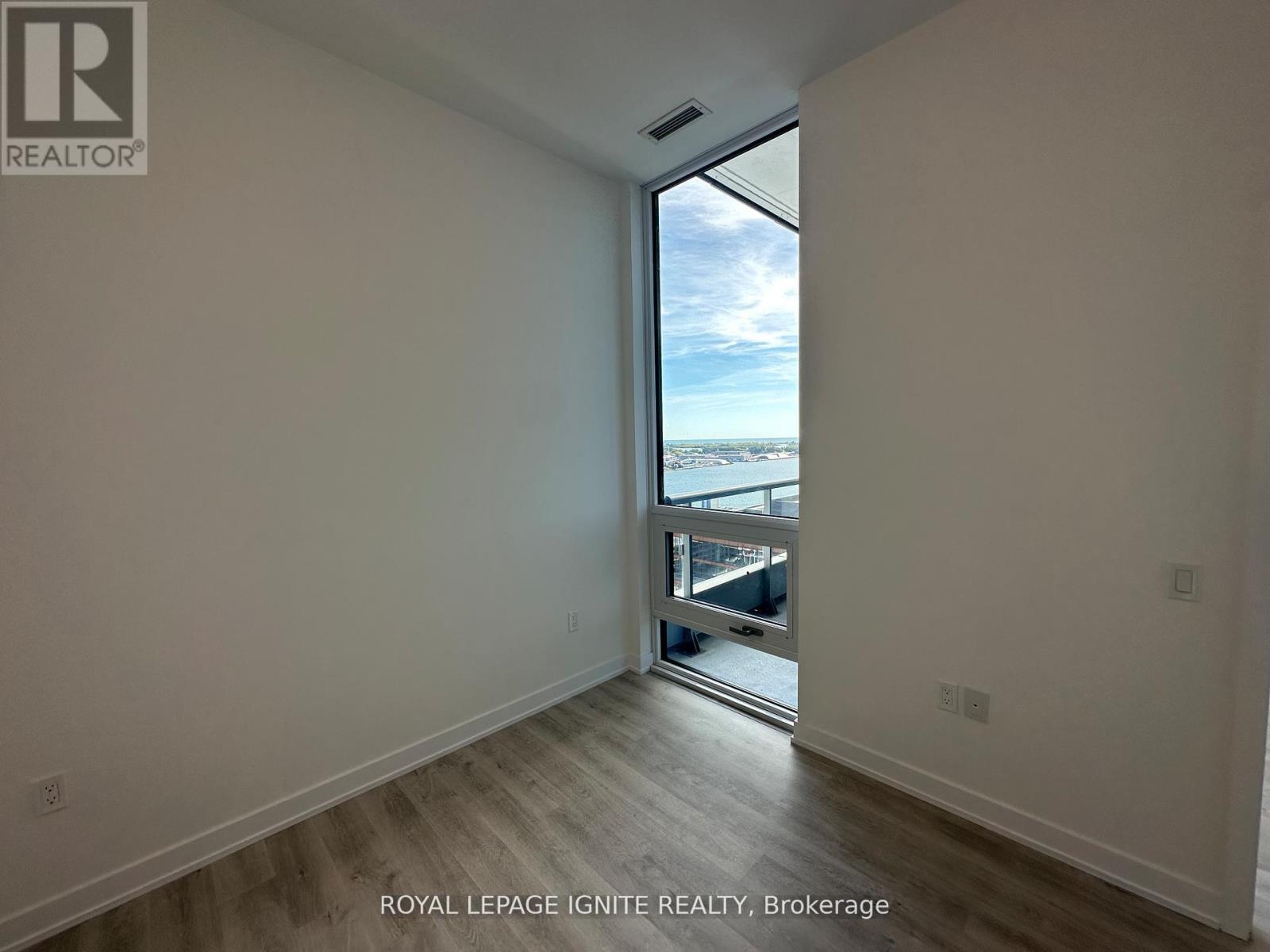 2108 - 15 Richardson Street, Toronto, Ontario  M5A 0Y5 - Photo 12 - C12683916