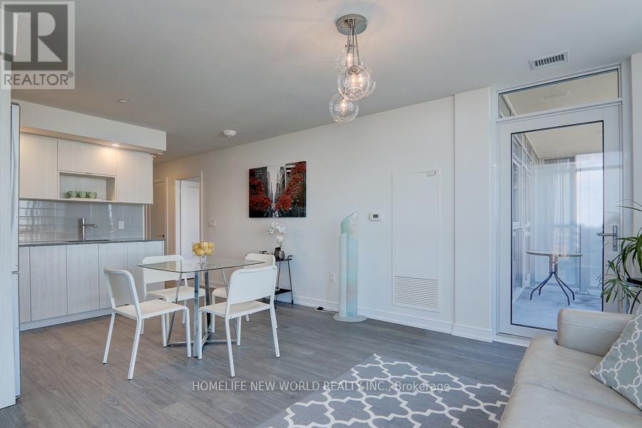 1010 - 225 Village Green Square, Toronto, Ontario  M1S 0N4 - Photo 5 - E12683912