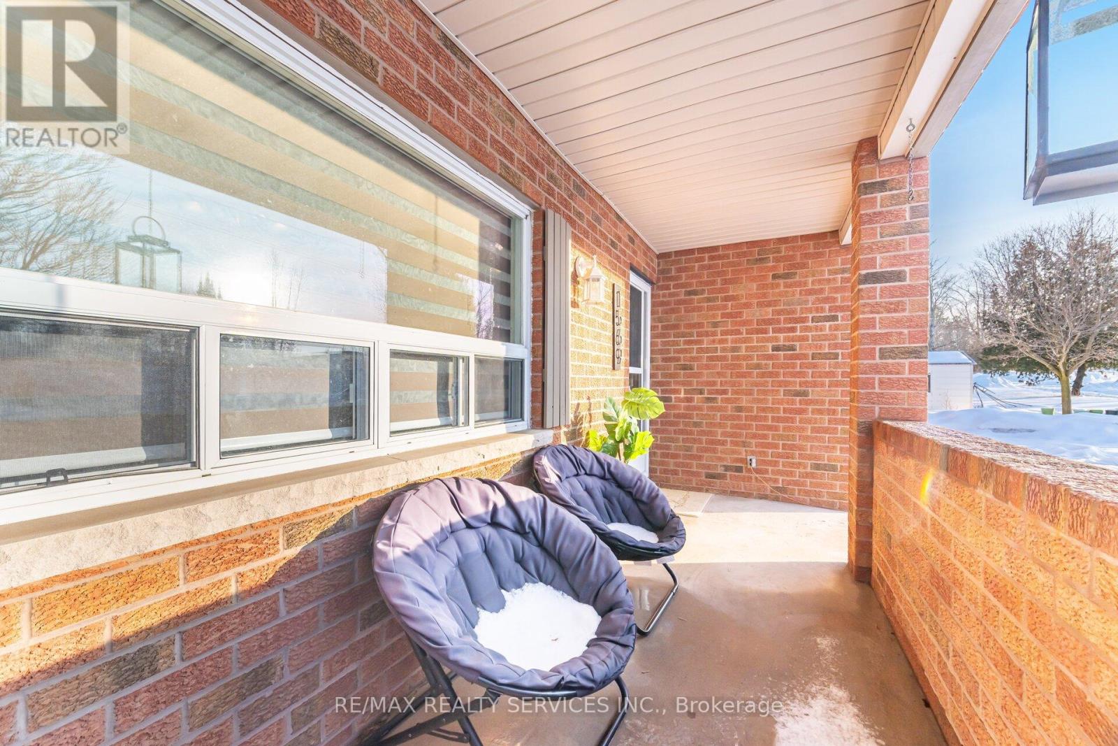 1569 Killarney Beach Road, Innisfil, Ontario  L0L 1W0 - Photo 3 - N12683880