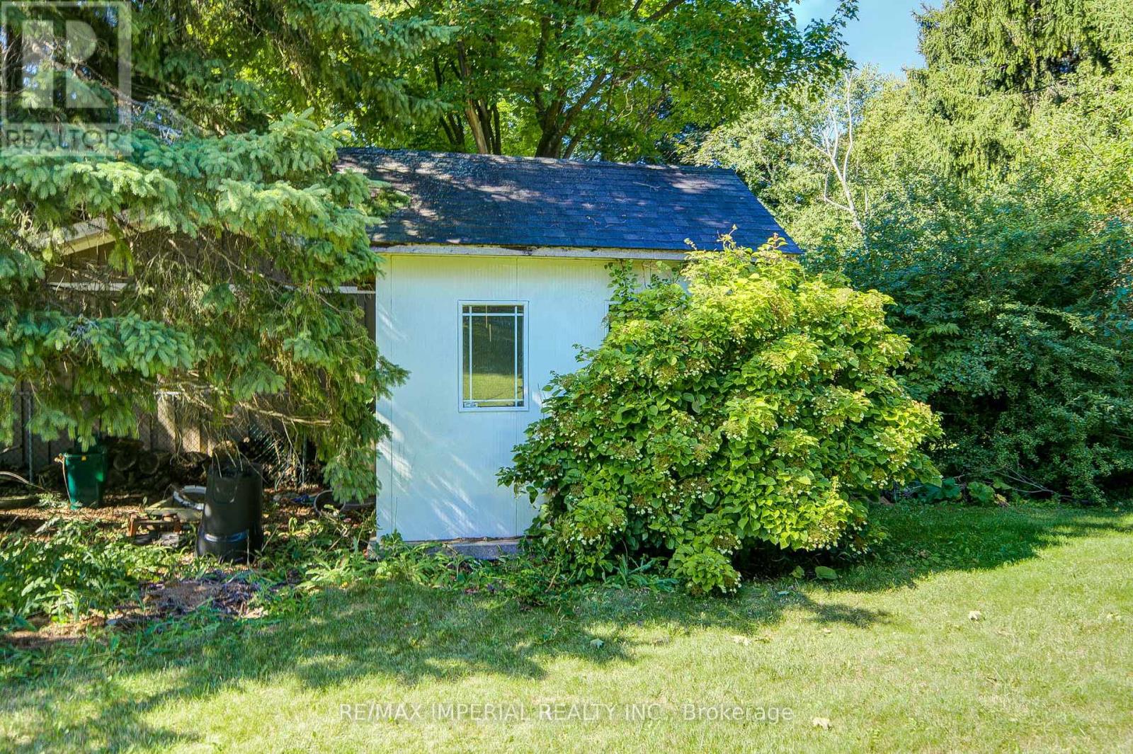 20 Blackforest Drive, Richmond Hill, Ontario  L4E 2P5 - Photo 30 - N12683914