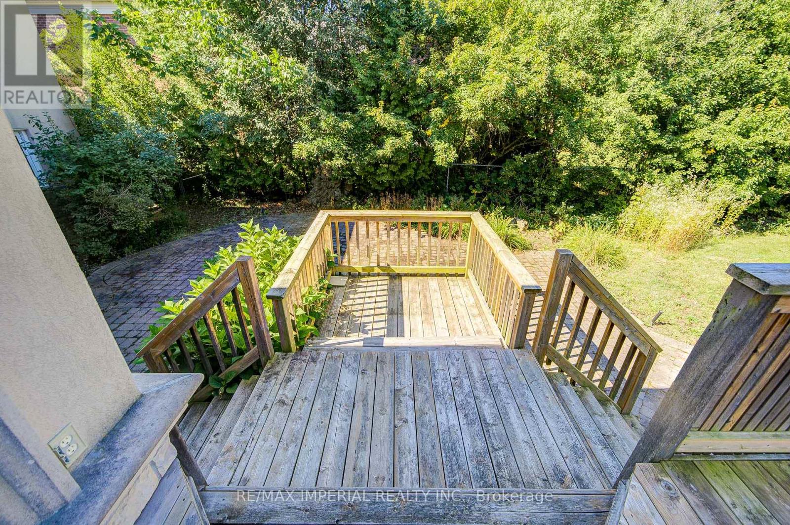 20 Blackforest Drive, Richmond Hill, Ontario  L4E 2P5 - Photo 31 - N12683914