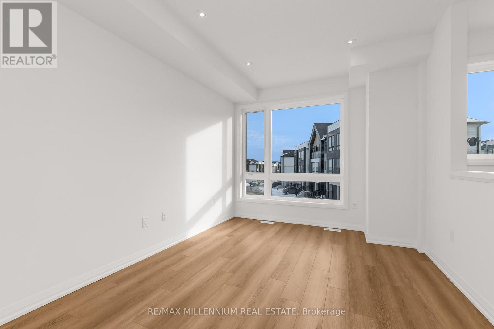 56 - 55 Tom Brown Drive, Brant, Ontario  N3L 0N5 - Photo 3 - X12683888