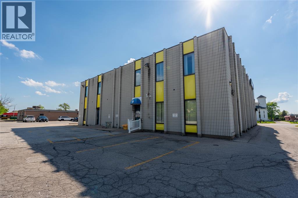 348 Lyndoch Street Unit# 2, St Clair, Ontario  N0N 1G0 - Photo 3 - 26000728