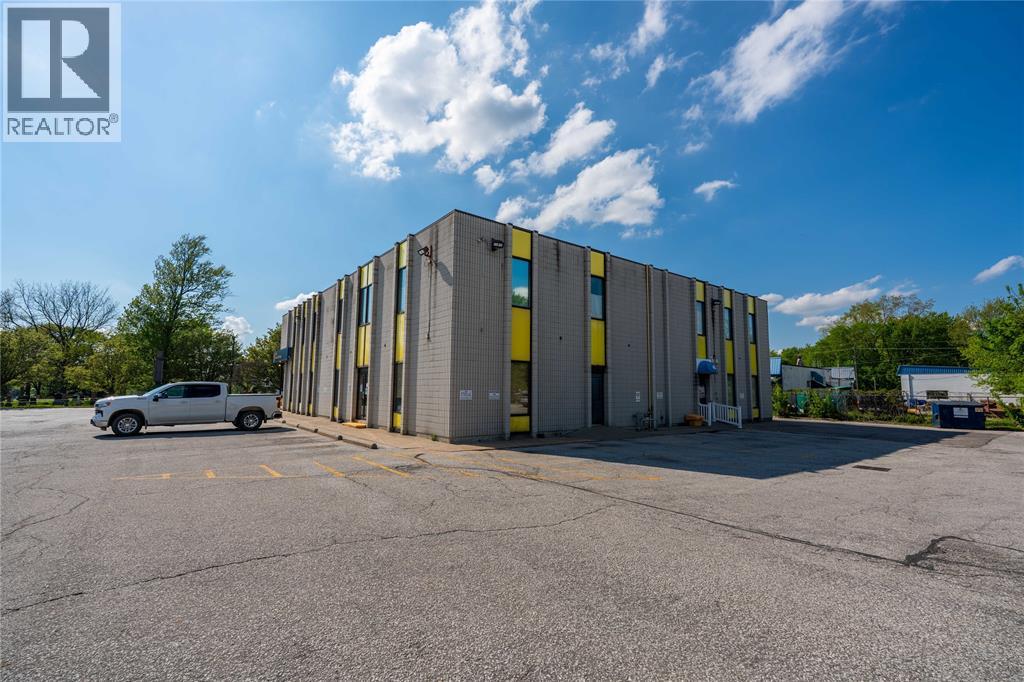 348 Lyndoch Street Unit# 2, St Clair, Ontario  N0N 1G0 - Photo 4 - 26000728