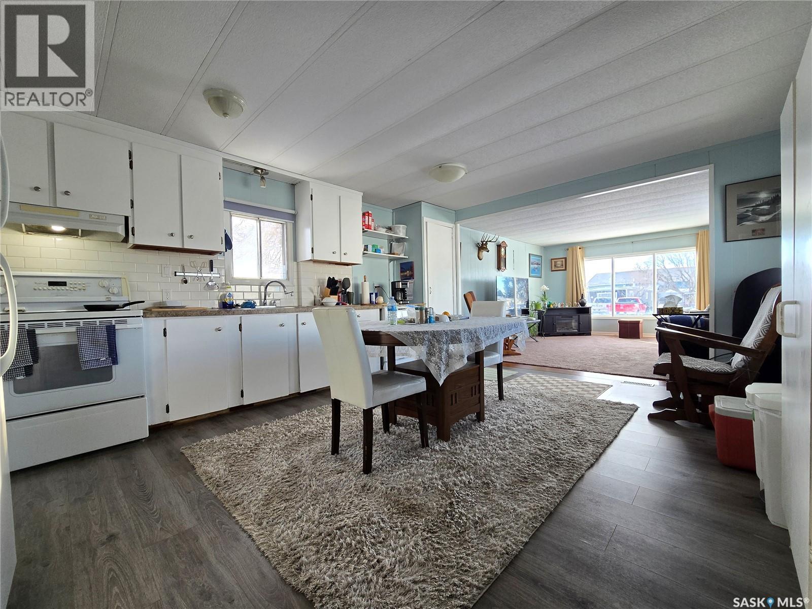 105 Larch Street, Caronport, Saskatchewan  S0H 0S0 - Photo 11 - SK026475