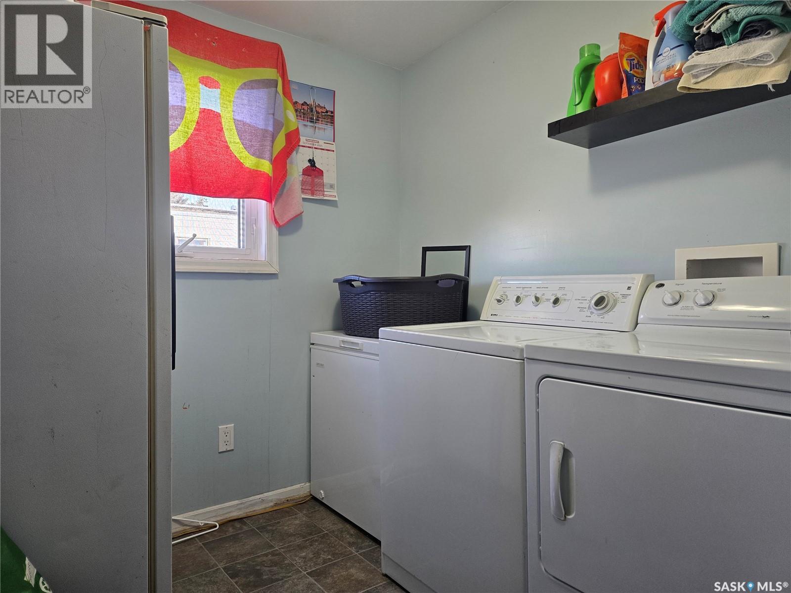 105 Larch Street, Caronport, Saskatchewan  S0H 0S0 - Photo 25 - SK026475