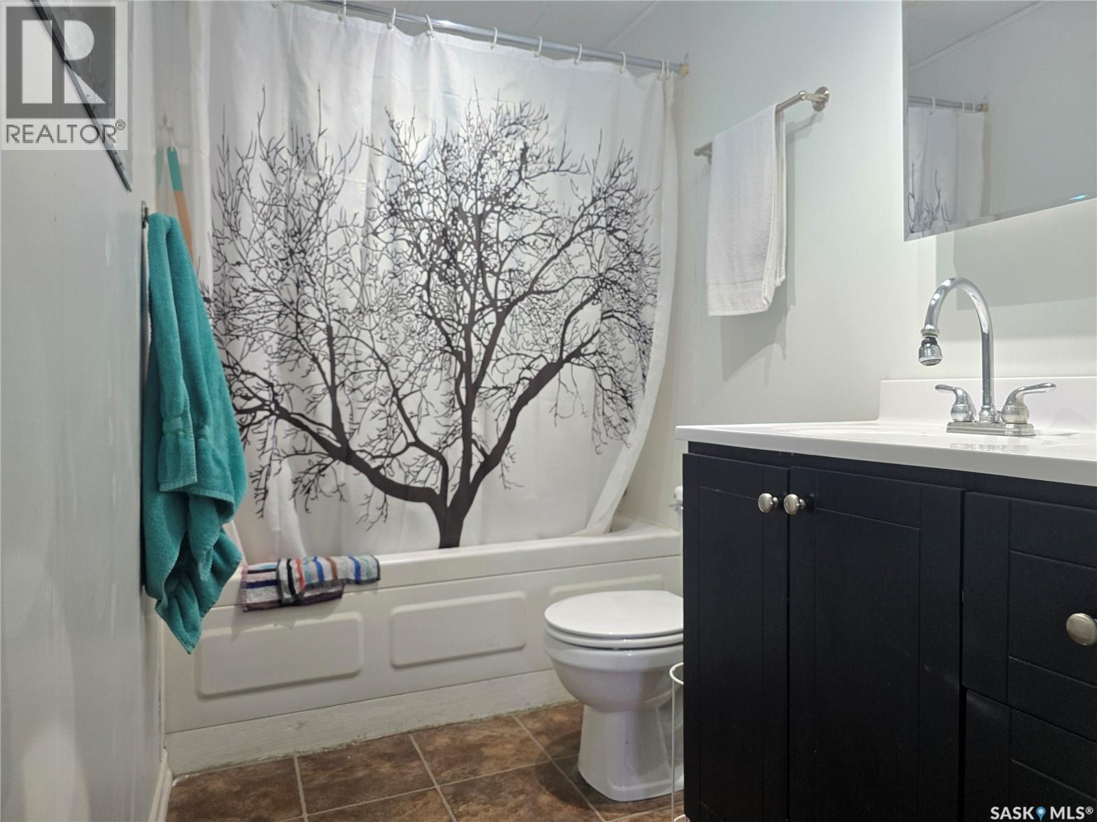 105 Larch Street, Caronport, Saskatchewan  S0H 0S0 - Photo 26 - SK026475