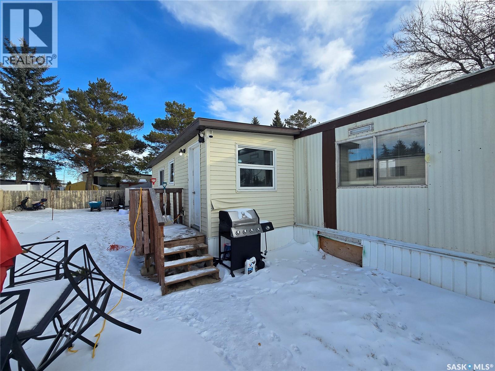 105 Larch Street, Caronport, Saskatchewan  S0H 0S0 - Photo 36 - SK026475