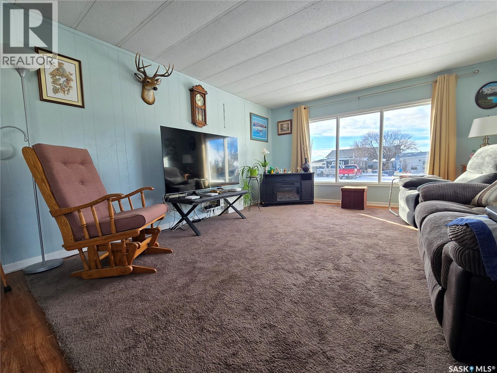 105 Larch Street, Caronport, Saskatchewan  S0H 0S0 - Photo 5 - SK026475