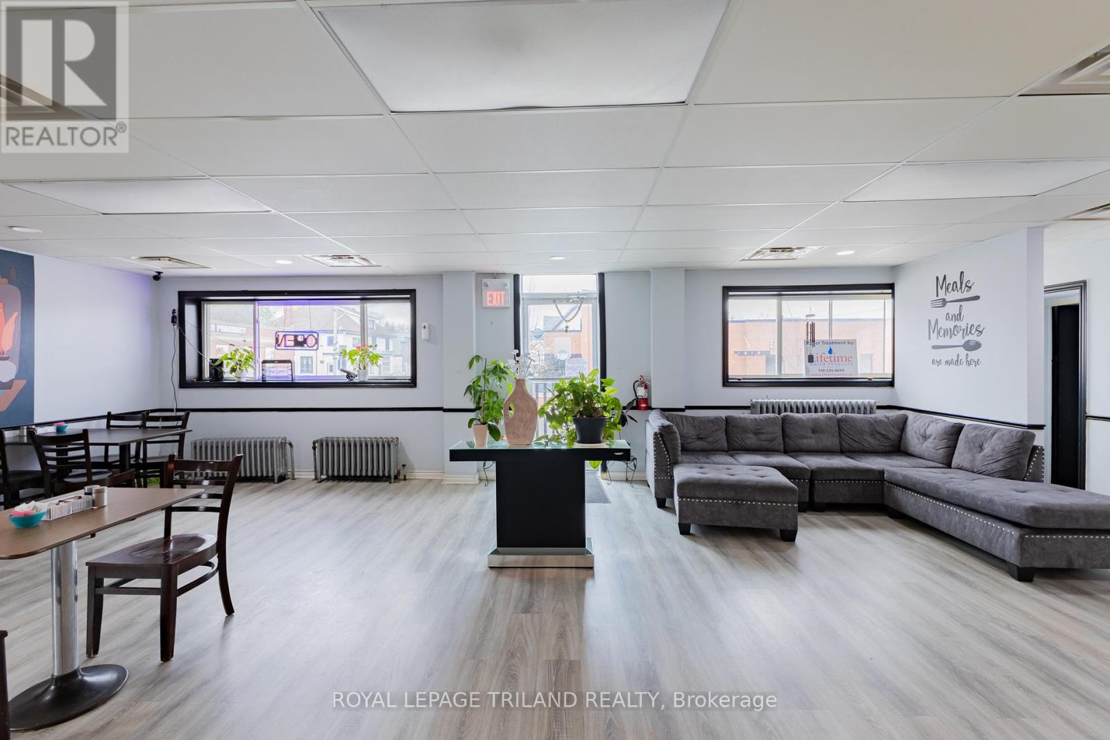 Photo 10 of 50 for 41 Main Street E