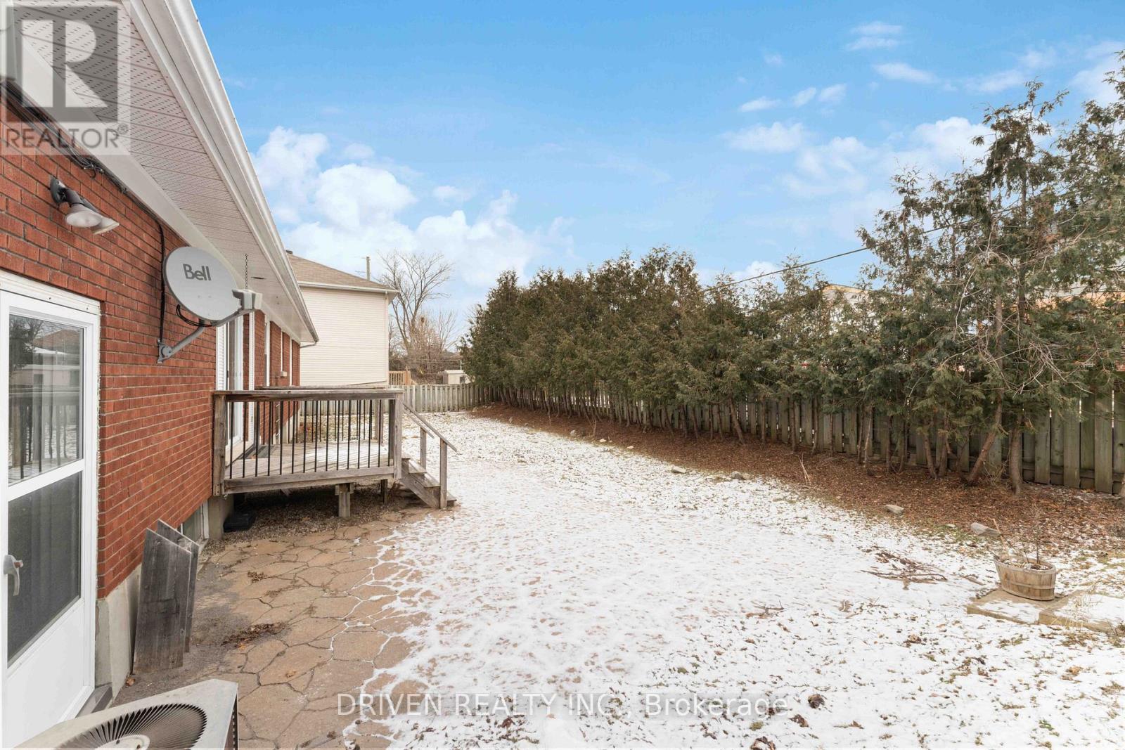 1266 Walkley Road, Ottawa, Ontario  K1V 6P7 - Photo 38 - X12683932