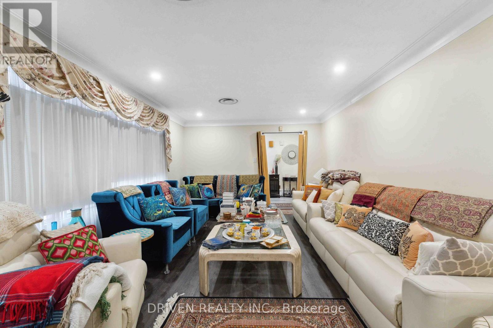 1266 Walkley Road, Ottawa, Ontario  K1V 6P7 - Photo 7 - X12683932