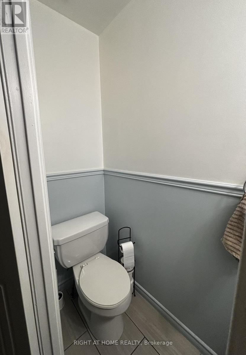 51 - 1213 Bowmount Street, Ottawa, Ontario  K1J 8T3 - Photo 12 - X12683954