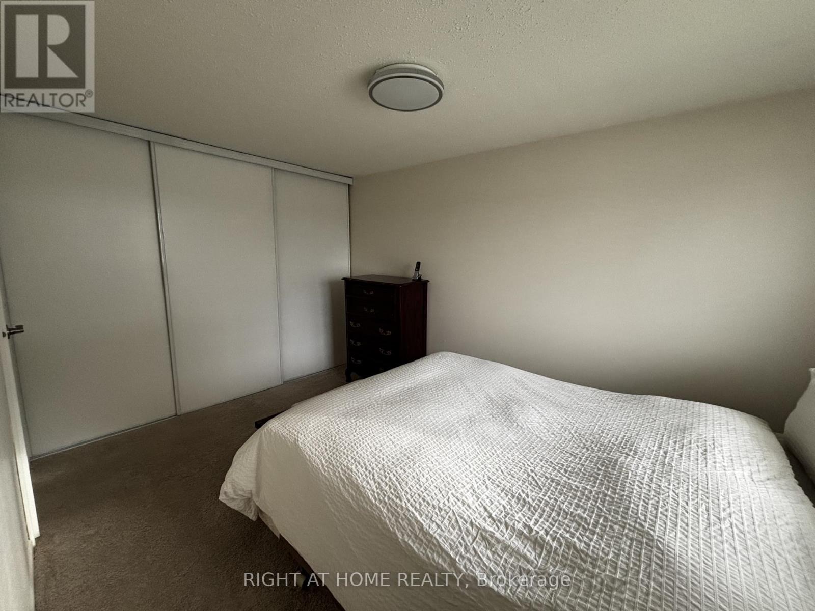 51 - 1213 Bowmount Street, Ottawa, Ontario  K1J 8T3 - Photo 16 - X12683954