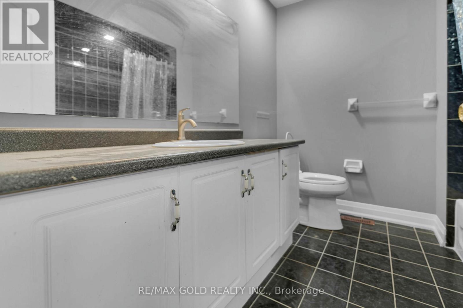 18 Cobbler Street, Brampton, Ontario  L6X 4T5 - Photo 19 - W12663170