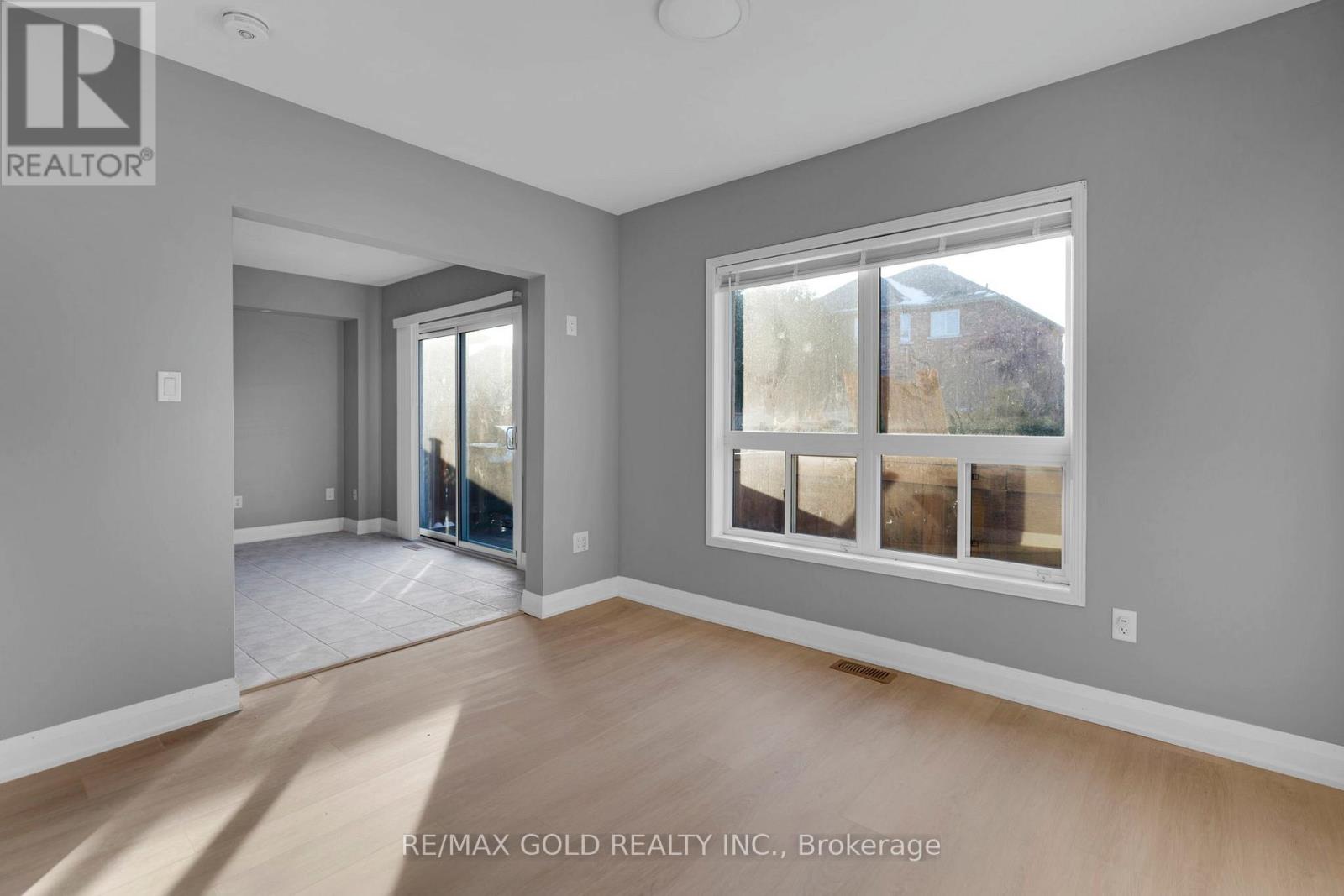 18 Cobbler Street, Brampton, Ontario  L6X 4T5 - Photo 8 - W12663170