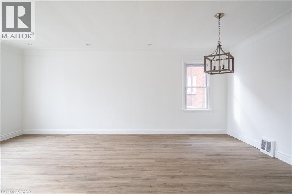 20 West 3rd Street Unit# 1, Hamilton, Ontario  L9C 3J7 - Photo 8 - 40797612