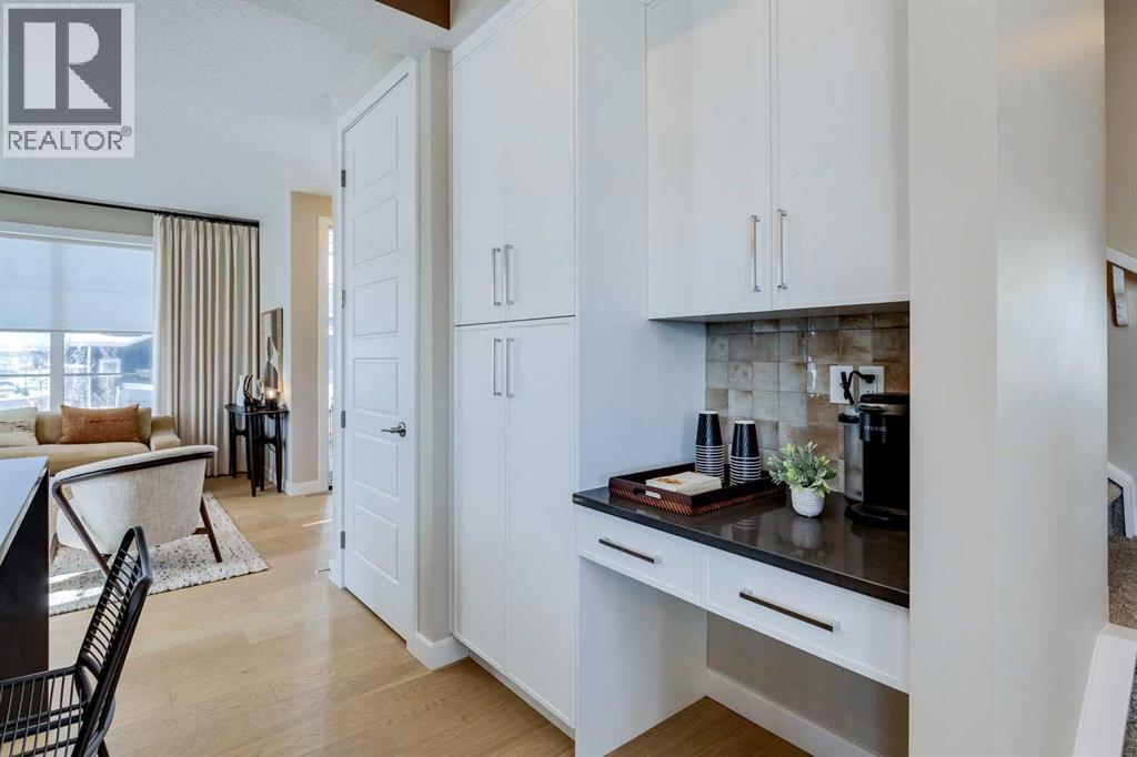 422 River Avenue, Cochrane, Alberta  T4C 3B8 - Photo 13 - A2194044