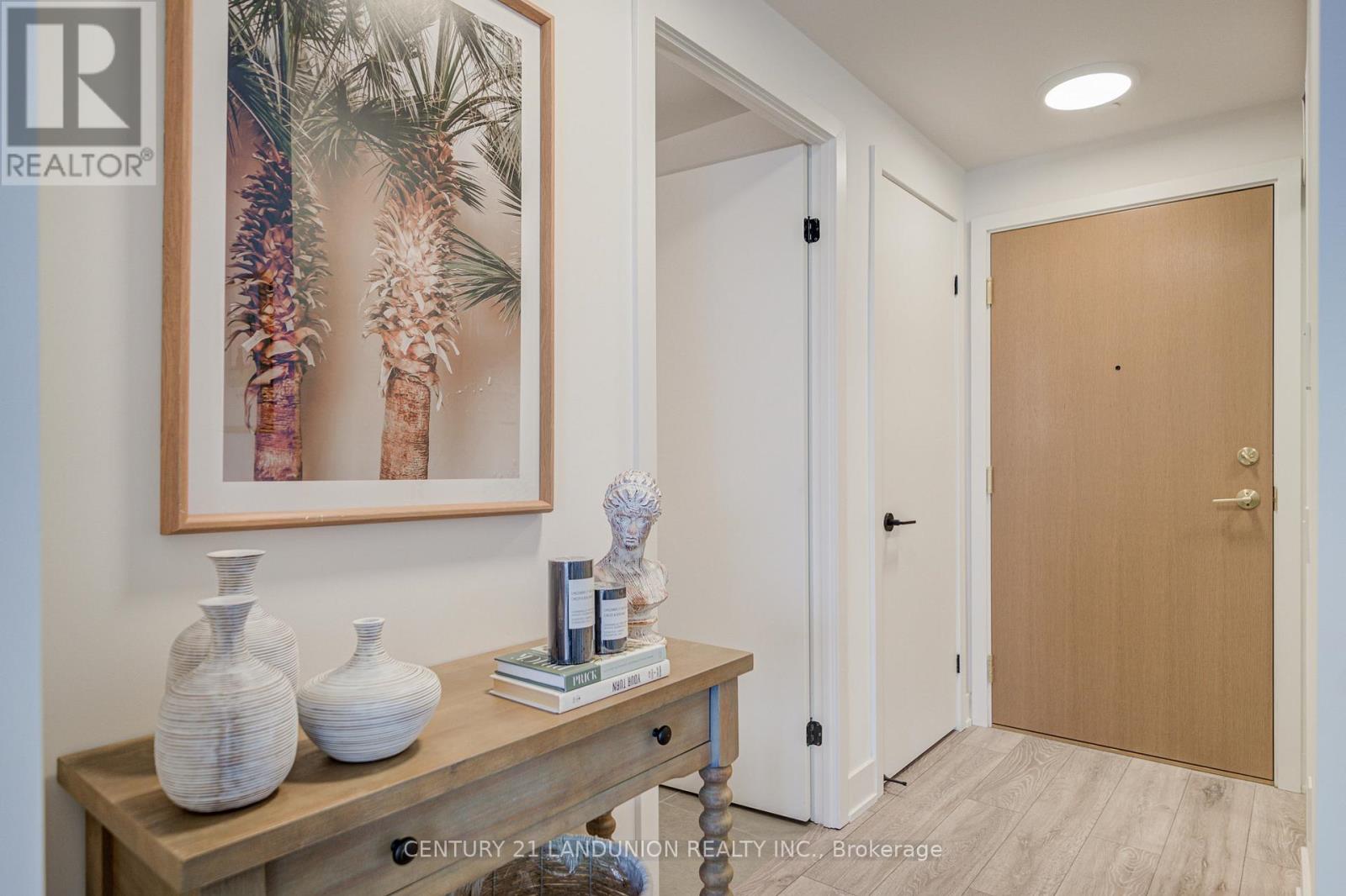 512 - 1285 Queen Street E, Toronto, Ontario  M4L 1C2 - Photo 6 - E12683096