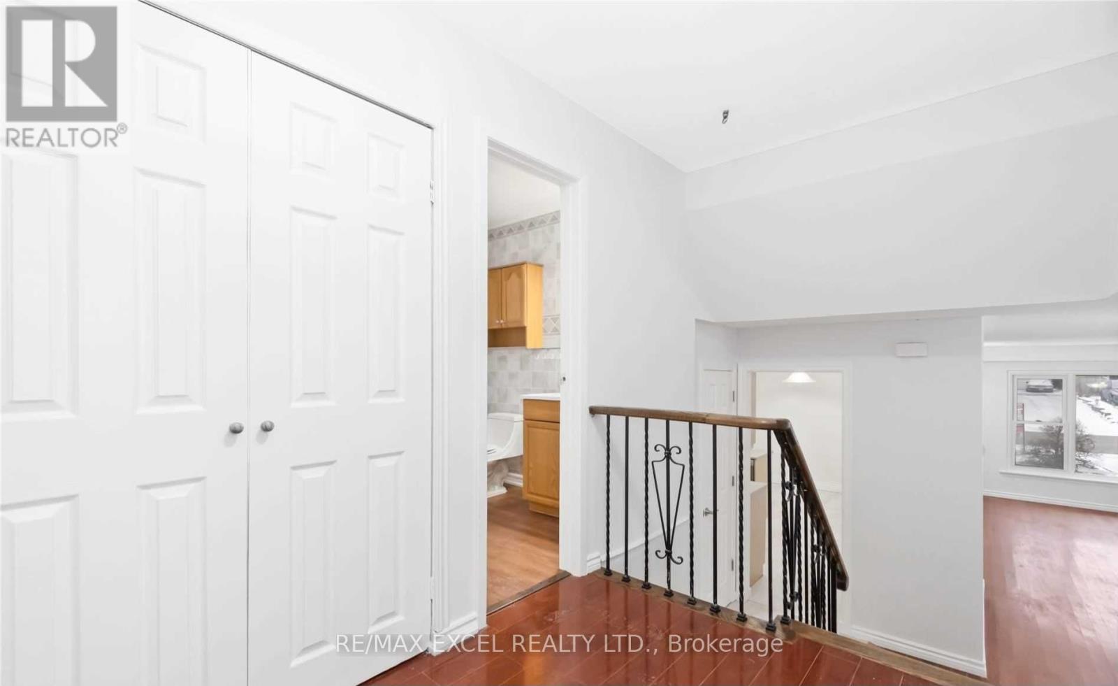 341 Crosby Avenue, Richmond Hill, Ontario  L4C 2R5 - Photo 10 - N12682494