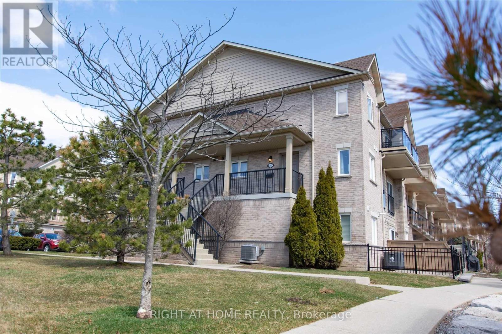 313 - 4975 SOUTHAMPTON DRIVE, Mississauga, Ontario