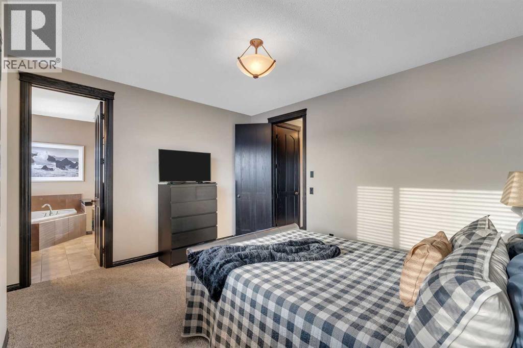 73 Elgin Meadows Link Se, Calgary, Alberta  T2Z 0S3 - Photo 32 - A2277094
