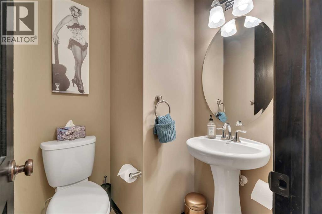 73 Elgin Meadows Link Se, Calgary, Alberta  T2Z 0S3 - Photo 8 - A2277094